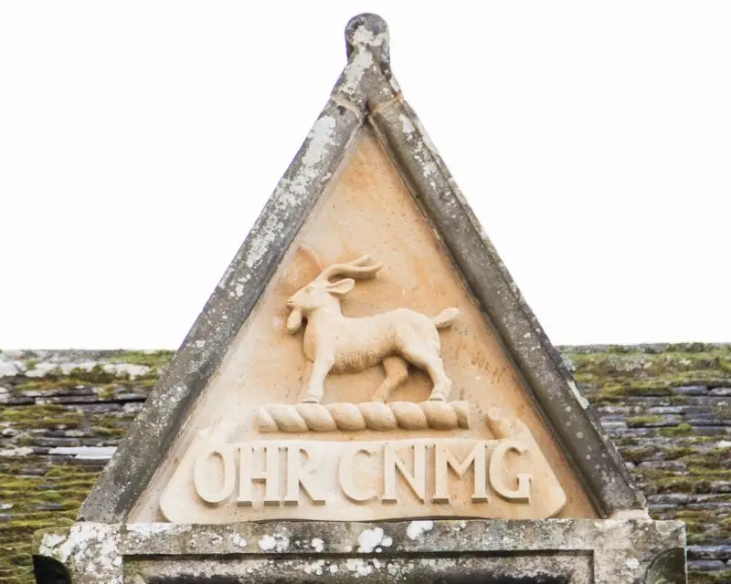 Ballindalloch Family Crest
