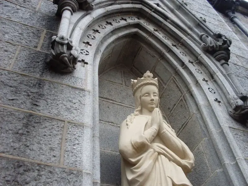 Statue of the Virgin Mary